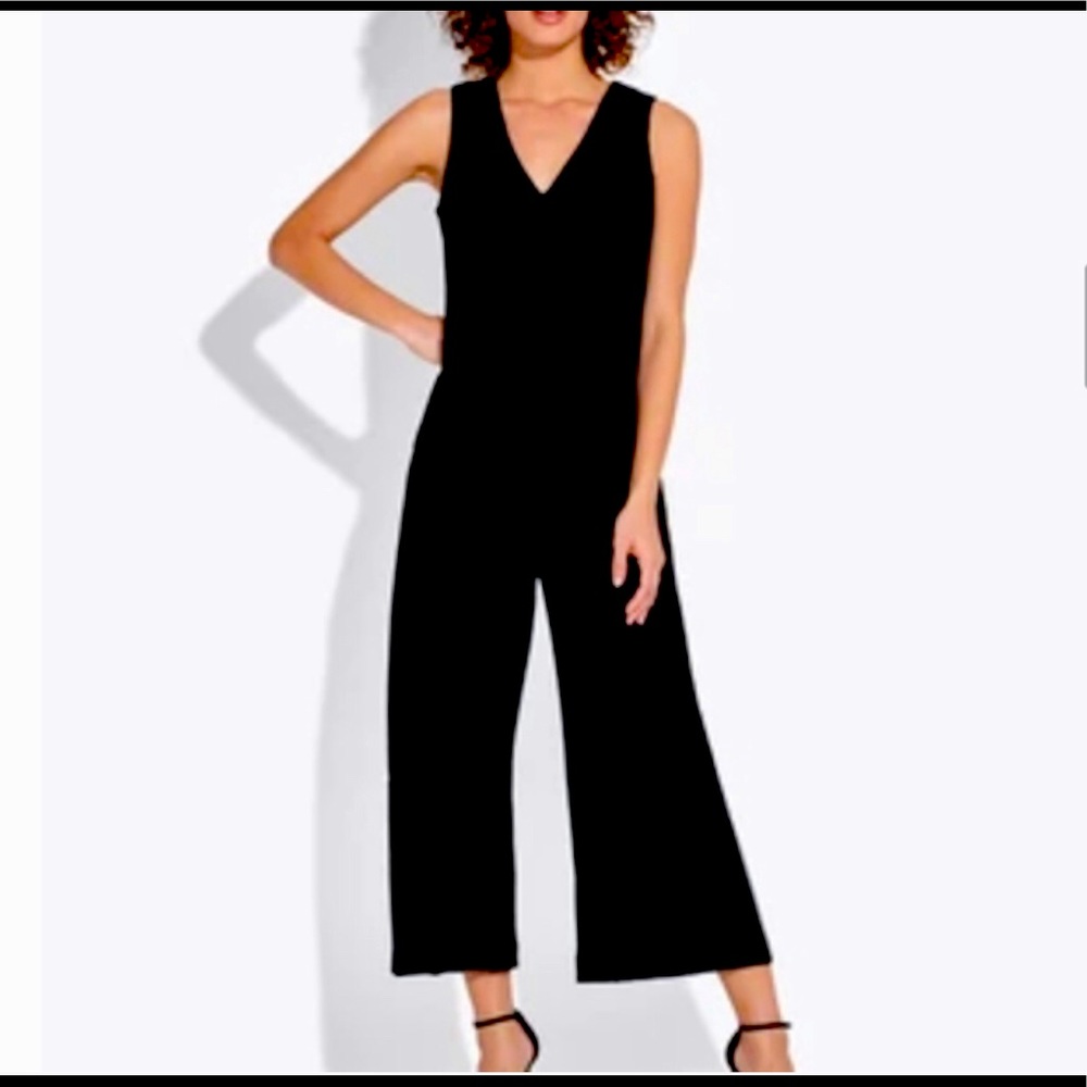 AYR ribbed jumpsuit. Climb into it with ease. Heavy material, lays beautifully